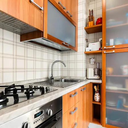 Apartment Hostdomus - Oasi Free Garage
