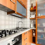 Lägenhet Hostdomus - Oasi Free Garage